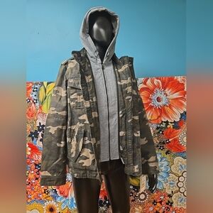 Levi's Mens Size Small Camo Faux Shearling Lined Bib Zip & Snap Utility Jacket